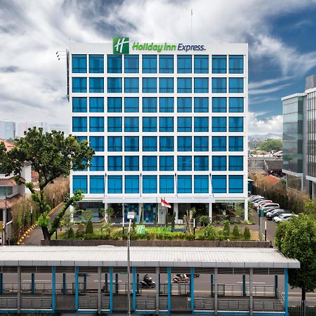 Holiday Inn Express Jakarta Matraman By Ihg Ngoại thất bức ảnh