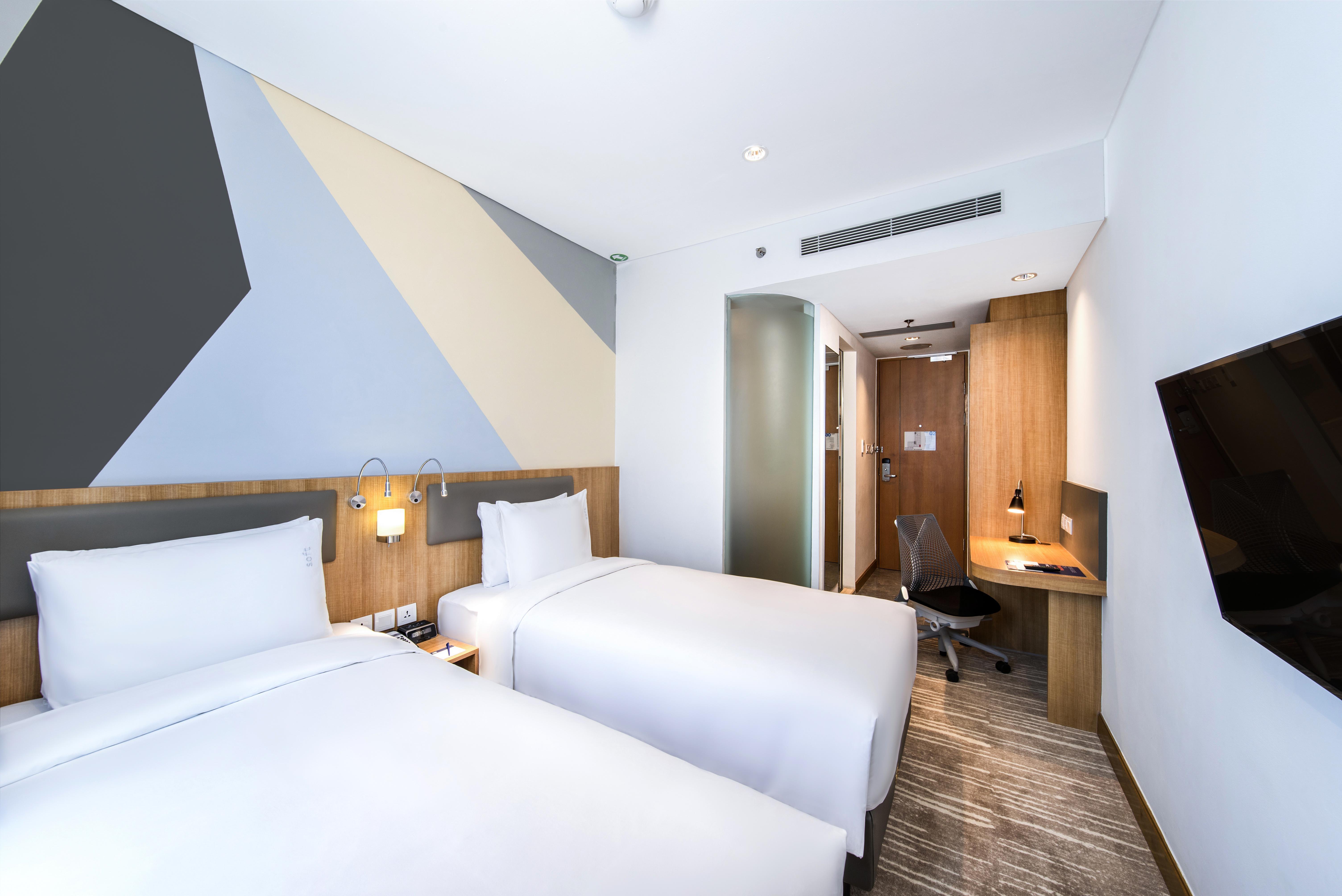 Holiday Inn Express Jakarta Matraman By Ihg Ngoại thất bức ảnh