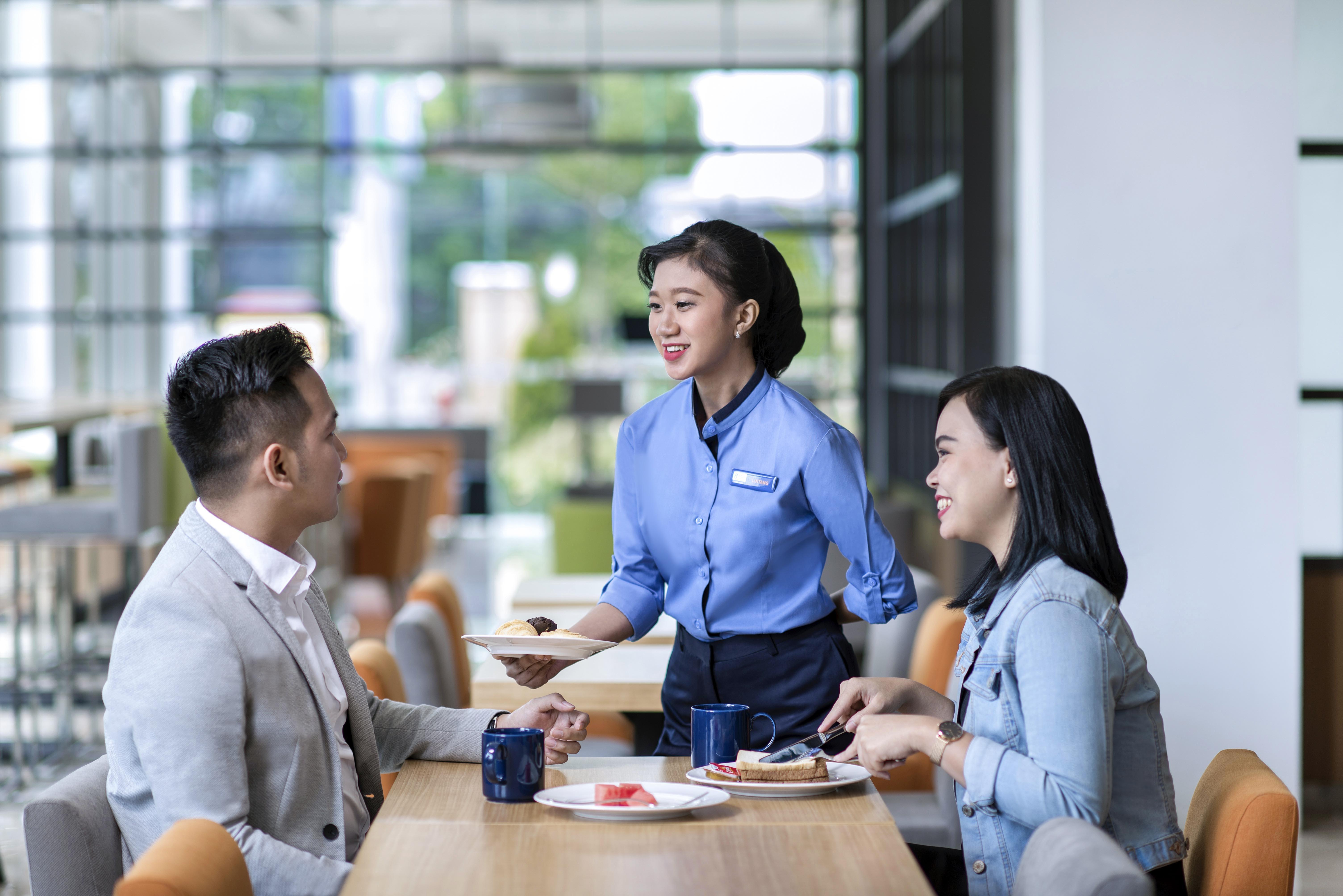 Holiday Inn Express Jakarta Matraman By Ihg Ngoại thất bức ảnh