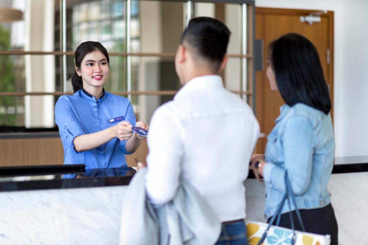 Holiday Inn Express Jakarta Matraman By Ihg Ngoại thất bức ảnh