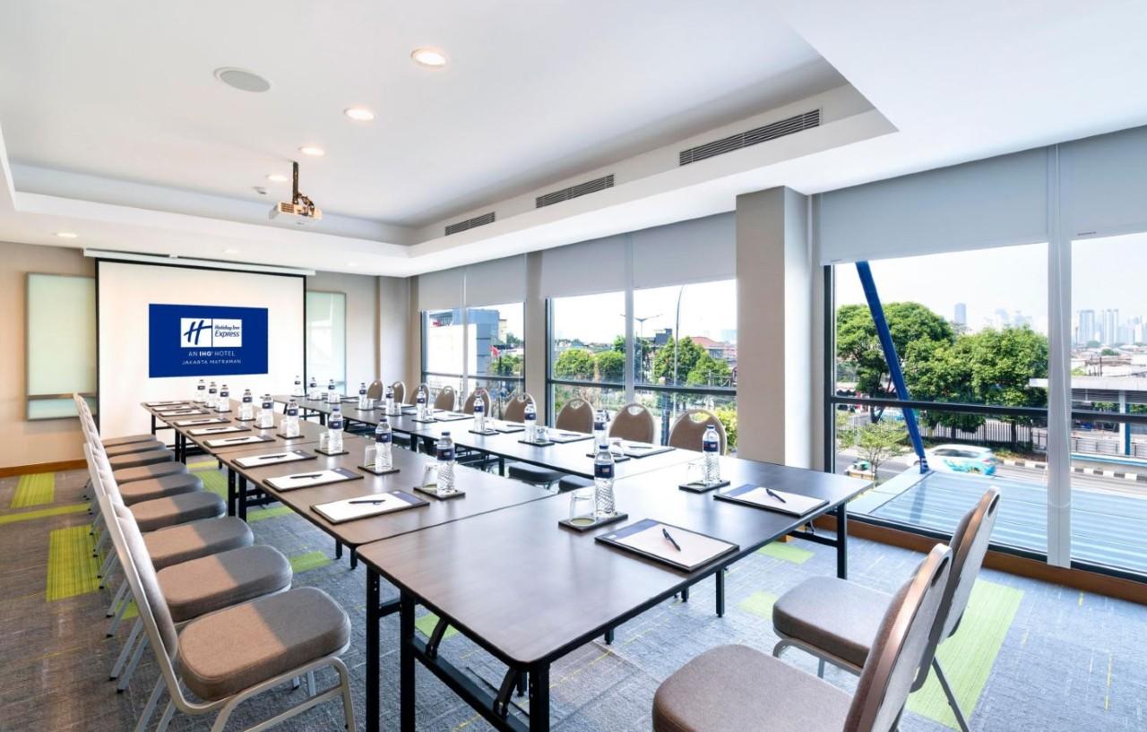 Holiday Inn Express Jakarta Matraman By Ihg Ngoại thất bức ảnh